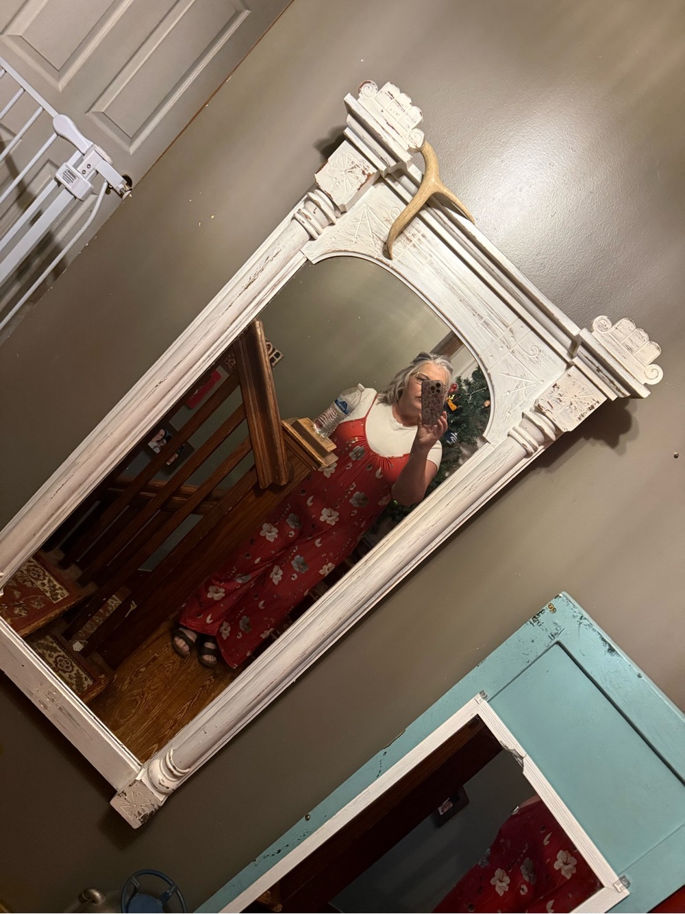 Red Floral Wide-Leg Jumpsuit New Boutique - Picture 4 of 5